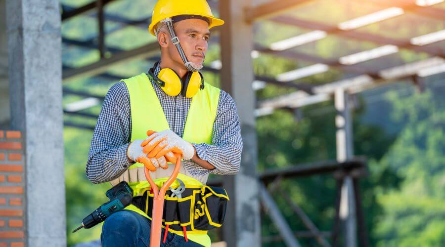 Professional gutter cleaning in York, ME